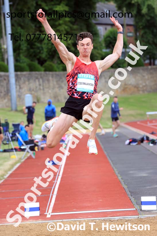 Decathlon Long Jump, 2024 EAP International Combined events, Hewcham, Northumberland.  Photo: David T. Hewitson/Sports for All Pics